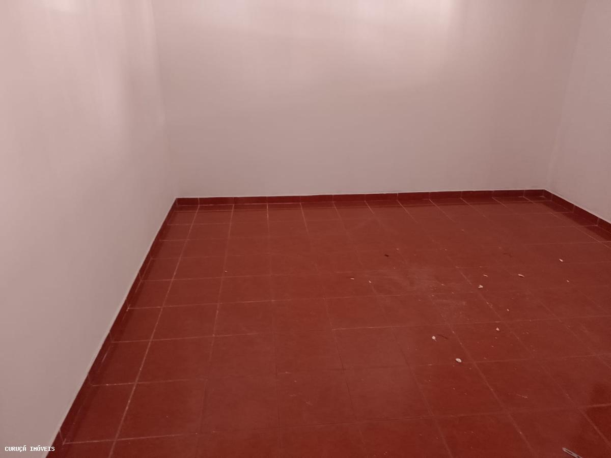 Casa à venda com 2 quartos, 120m² - Foto 7