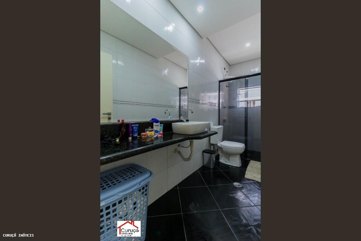 Sobrado à venda com 2 quartos, 180m² - Foto 17