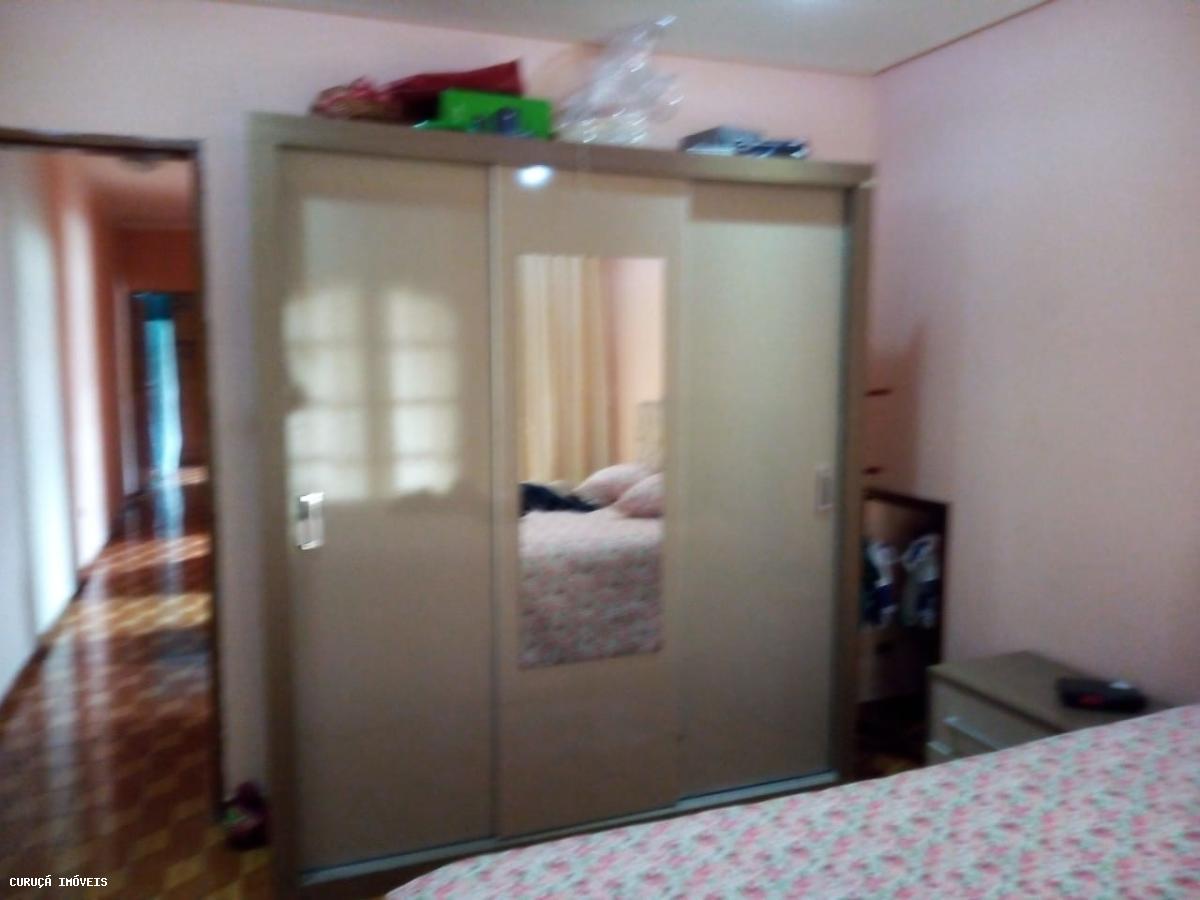 Sobrado à venda com 4 quartos, 250m² - Foto 10