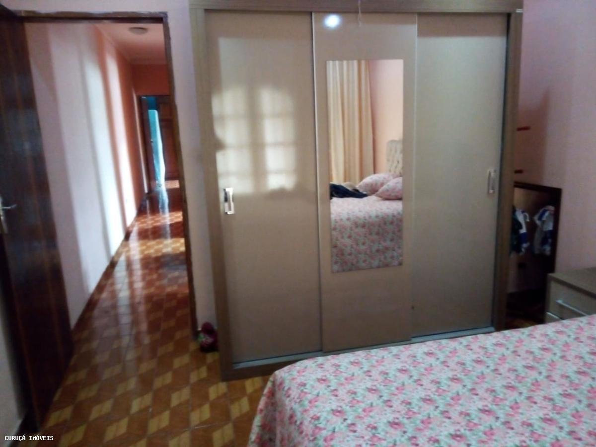 Sobrado à venda com 4 quartos, 250m² - Foto 13