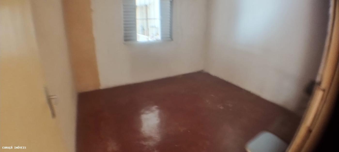 Casa à venda com 2 quartos, 200m² - Foto 5