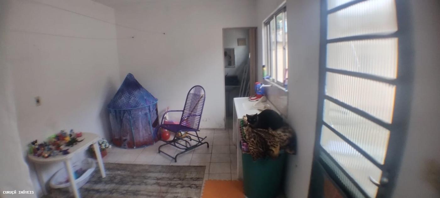 Casa à venda com 2 quartos, 200m² - Foto 12