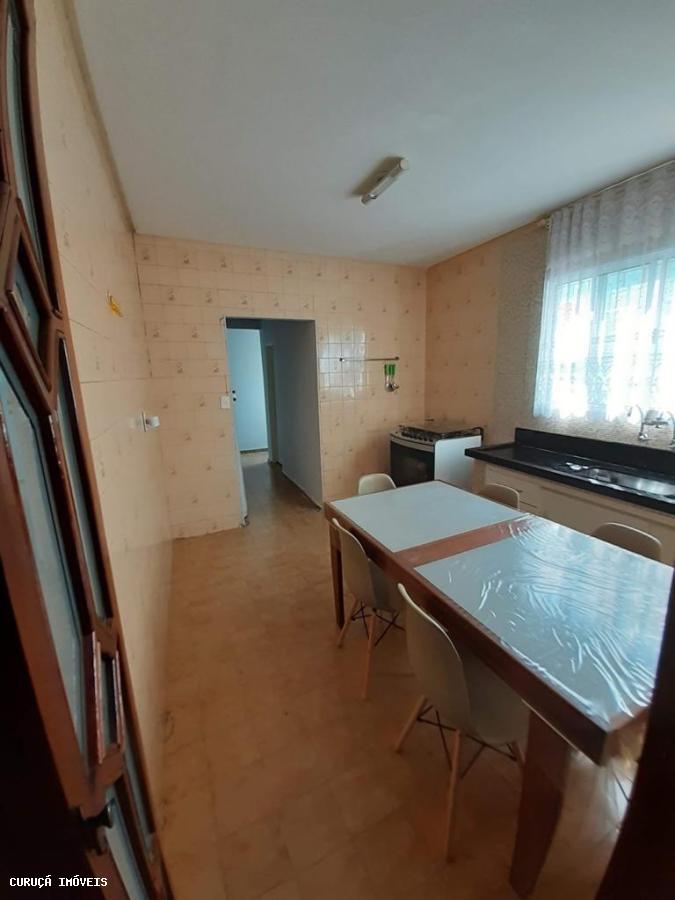 Casa à venda com 2 quartos, 70m² - Foto 5