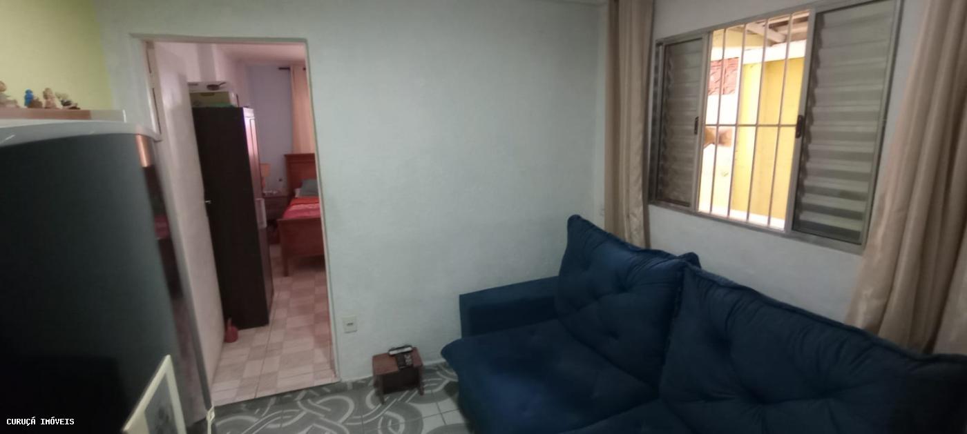 Casa à venda com 2 quartos, 120m² - Foto 11