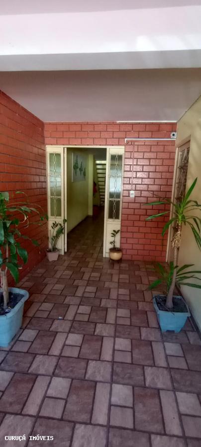 Casa à venda com 2 quartos, 120m² - Foto 4