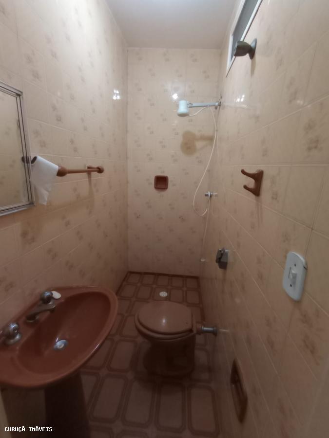 Casa à venda com 2 quartos, 120m² - Foto 18