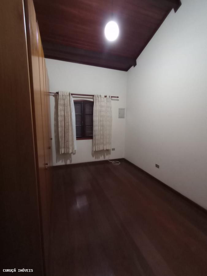 Casa à venda com 2 quartos, 120m² - Foto 8