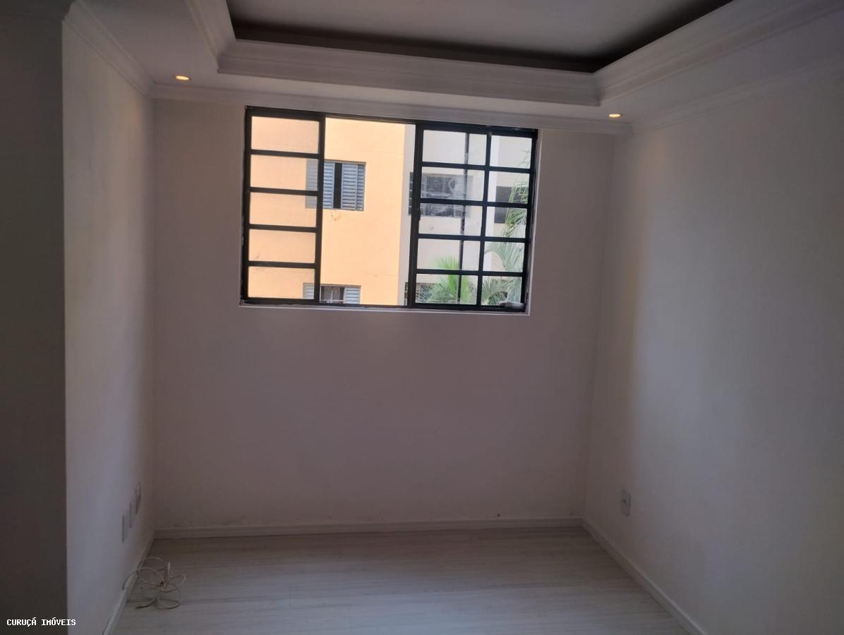 Apartamento à venda com 2 quartos, 43m² - Foto 3