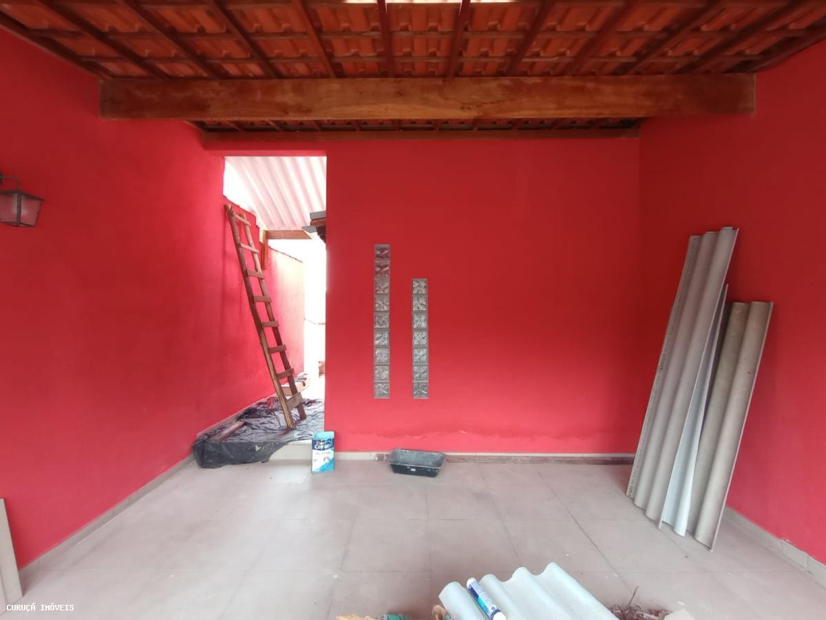 Sobrado à venda com 3 quartos, 150m² - Foto 2