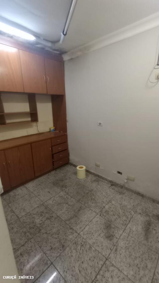 Casa para alugar com 4 quartos, 200m² - Foto 8