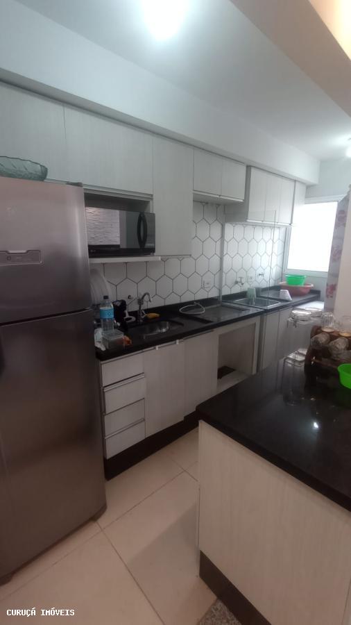 Apartamento à venda com 3 quartos, 50m² - Foto 4