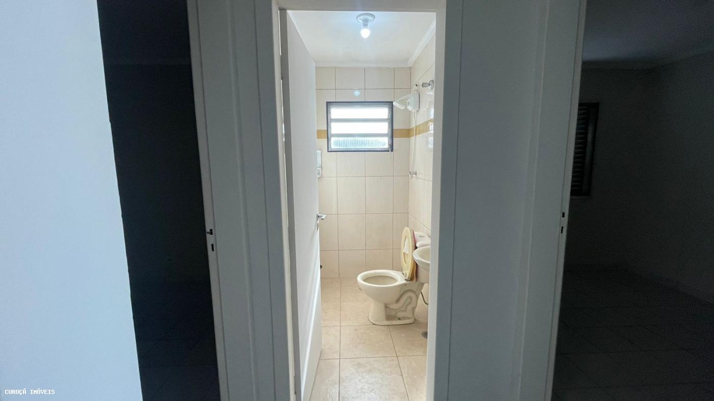 Casa à venda com 2 quartos, 250m² - Foto 4