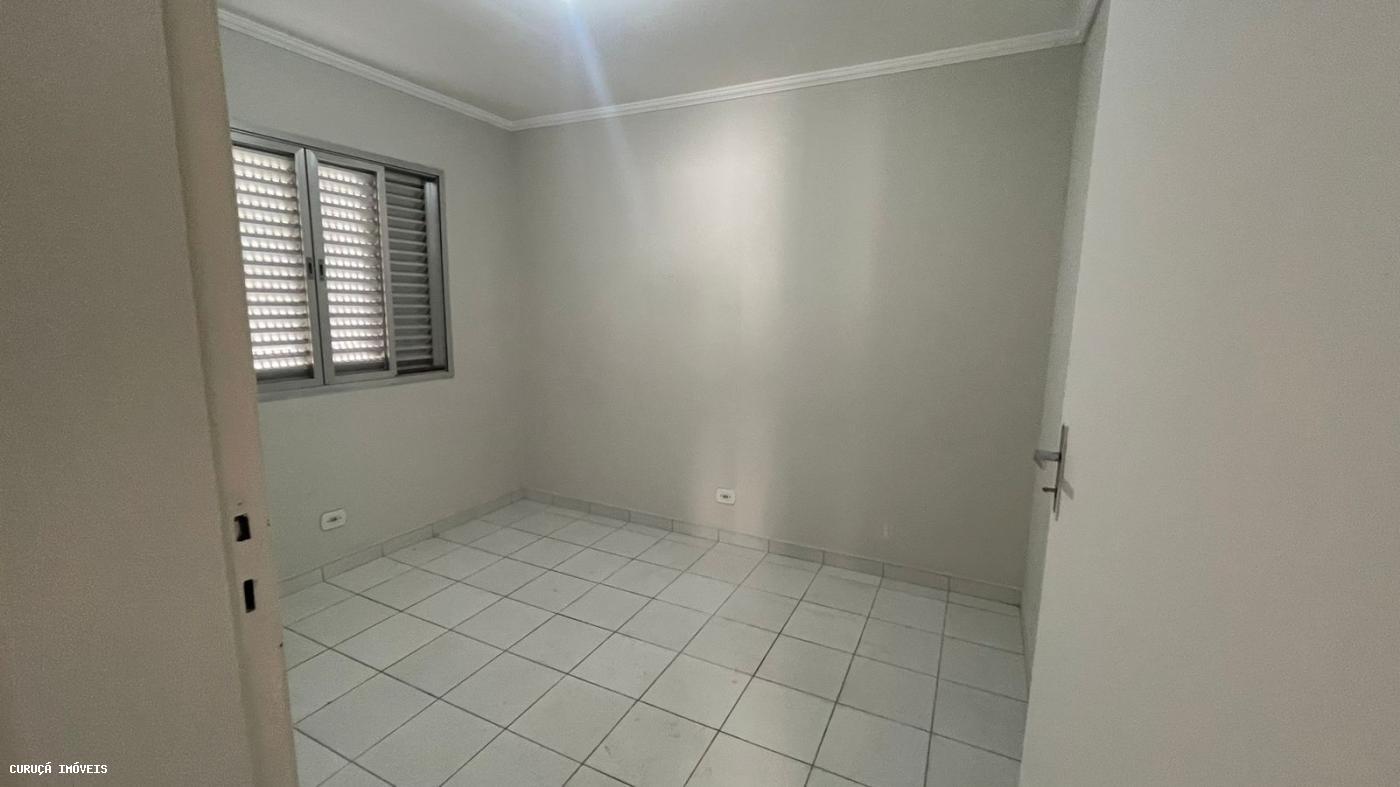 Casa à venda com 2 quartos, 250m² - Foto 5