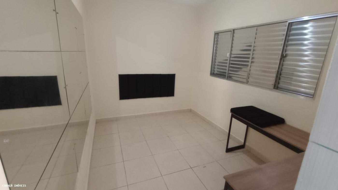 Casa à venda com 2 quartos, 150m² - Foto 14