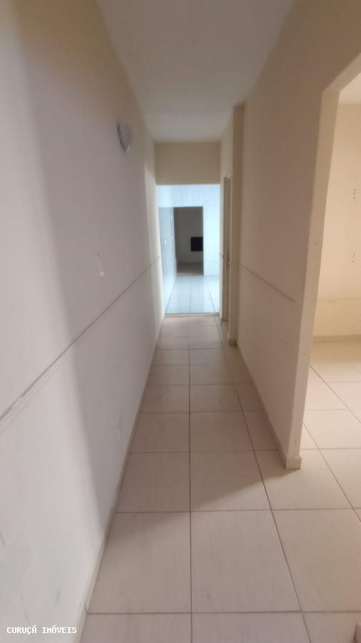 Casa à venda com 2 quartos, 150m² - Foto 20