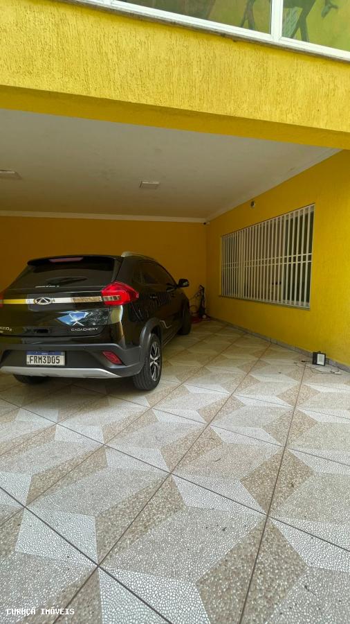 Sobrado à venda com 3 quartos, 200m² - Foto 3