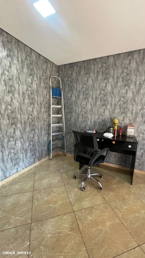 Sobrado à venda com 3 quartos, 200m² - Foto 24