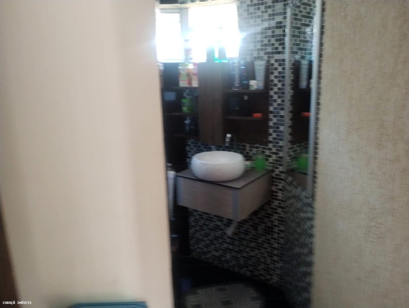 Sobrado à venda com 2 quartos, 200m² - Foto 25