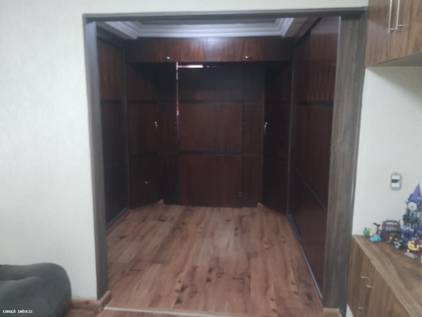 Sobrado à venda com 2 quartos, 200m² - Foto 29