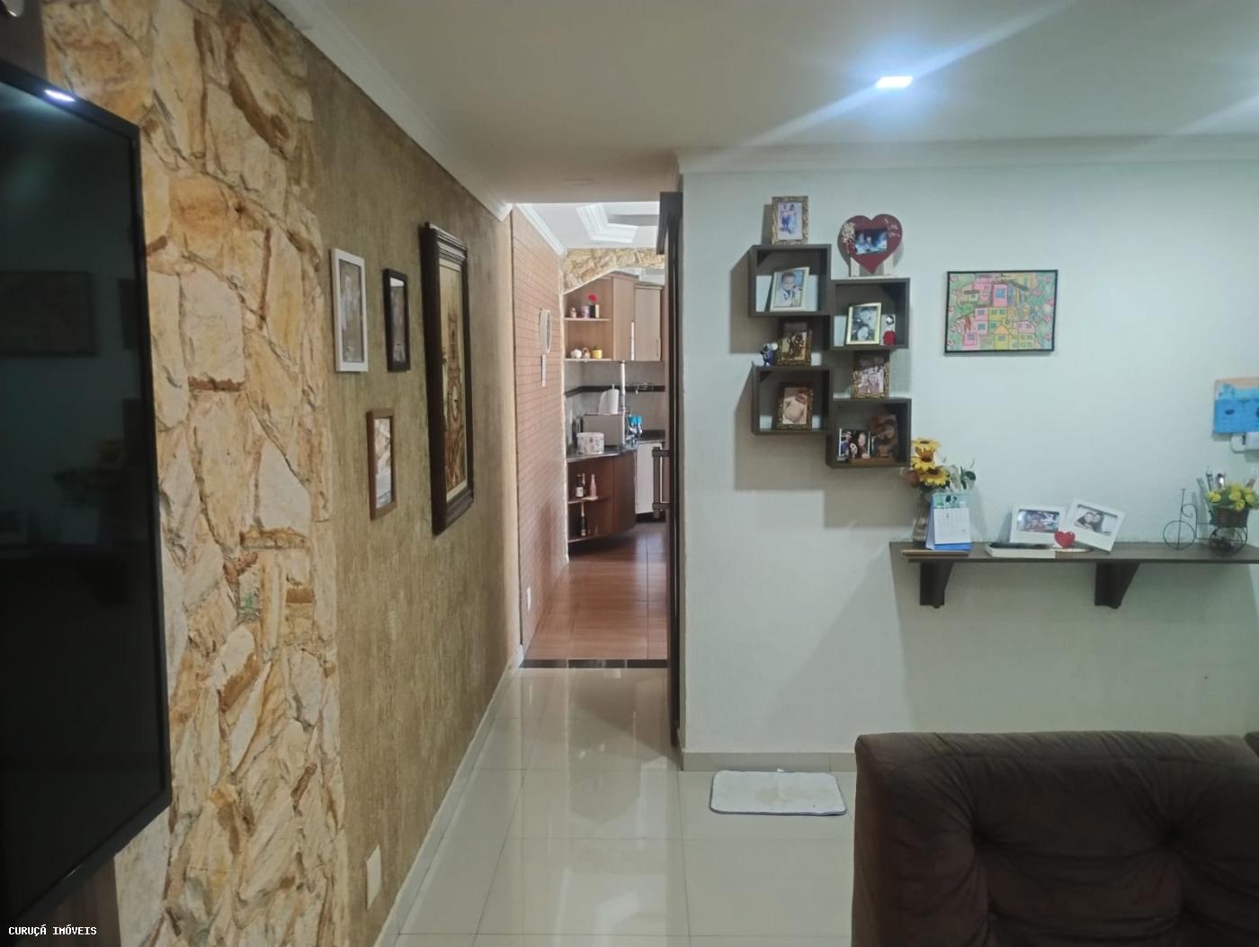 Sobrado à venda com 2 quartos, 200m² - Foto 13