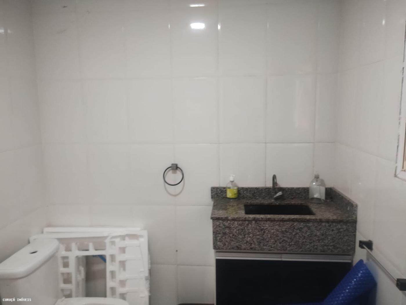 Sobrado à venda com 2 quartos, 200m² - Foto 41