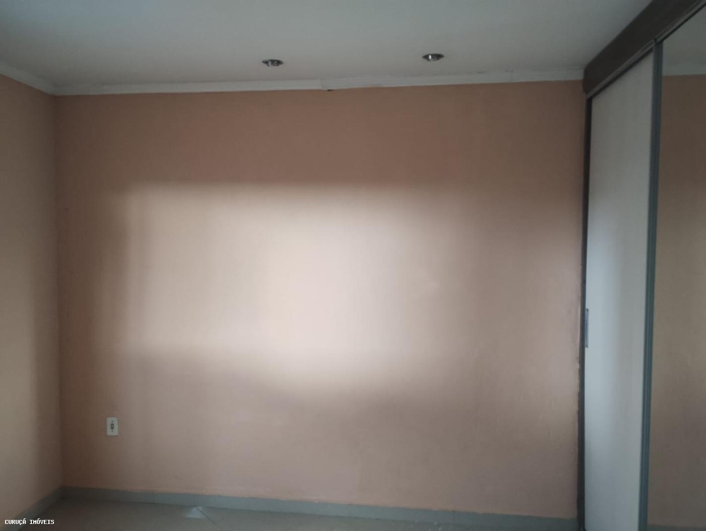 Casa à venda com 2 quartos, 150m² - Foto 10