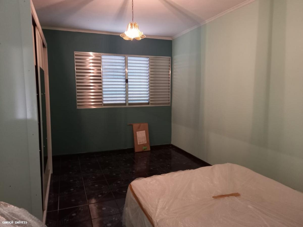 Sobrado à venda com 3 quartos, 225m² - Foto 11