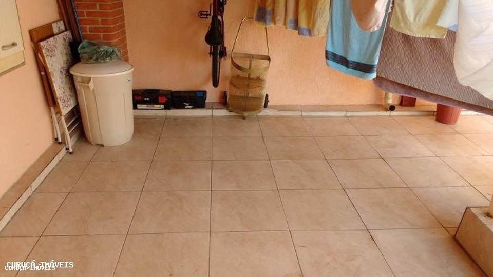 Sobrado à venda com 3 quartos, 252m² - Foto 11