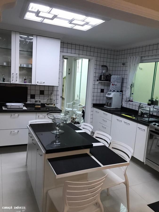 Sobrado à venda com 4 quartos, 300m² - Foto 9