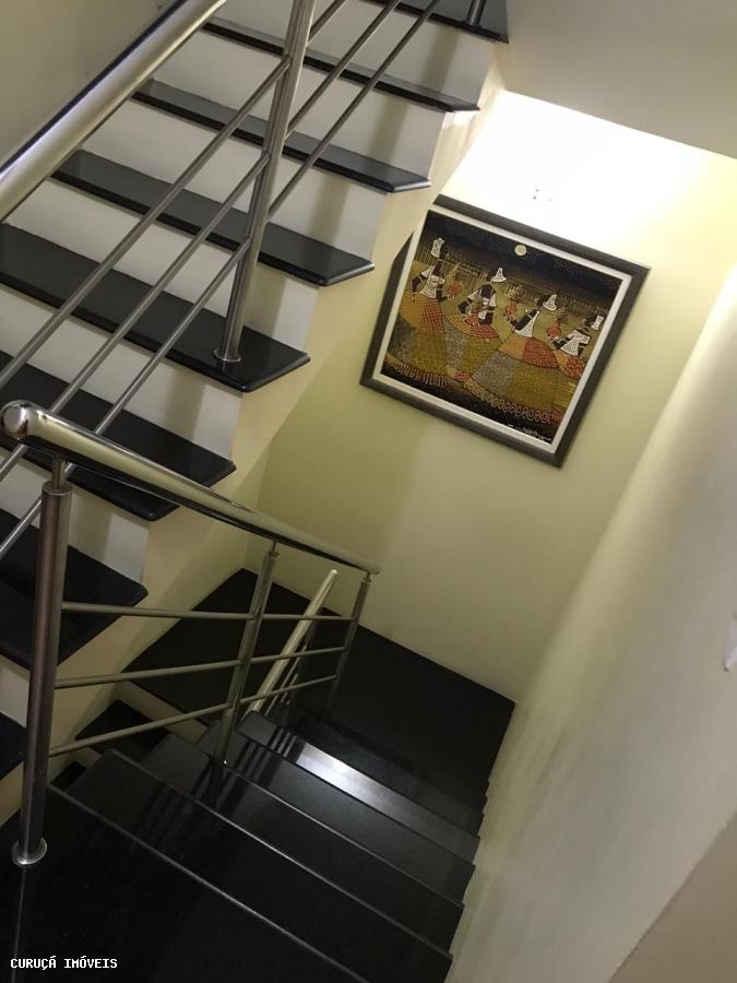 Sobrado à venda com 4 quartos, 300m² - Foto 47