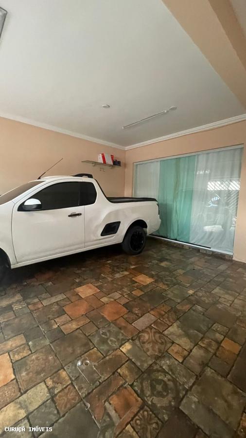 Sobrado à venda com 3 quartos, 200m² - Foto 2