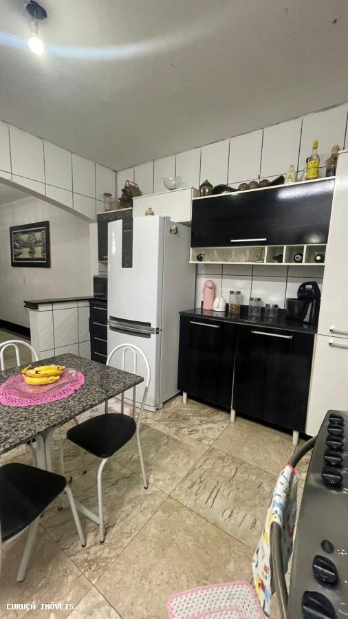 Sobrado à venda com 3 quartos, 200m² - Foto 9