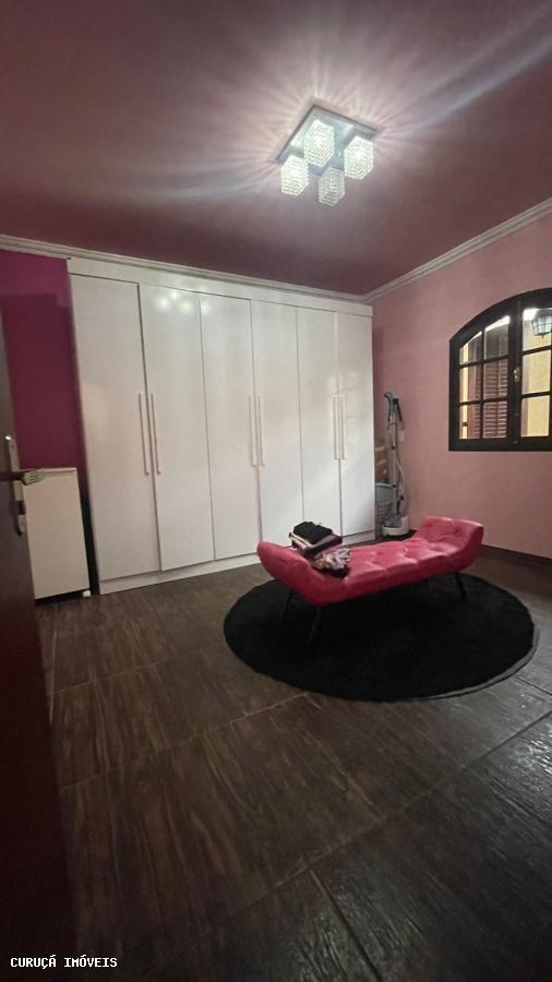 Sobrado à venda com 3 quartos, 200m² - Foto 27