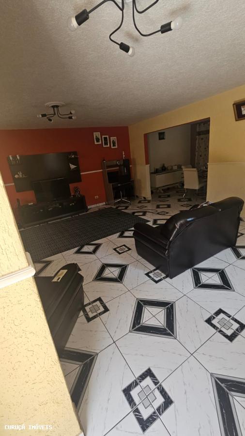 Sobrado à venda com 4 quartos, 210m² - Foto 3