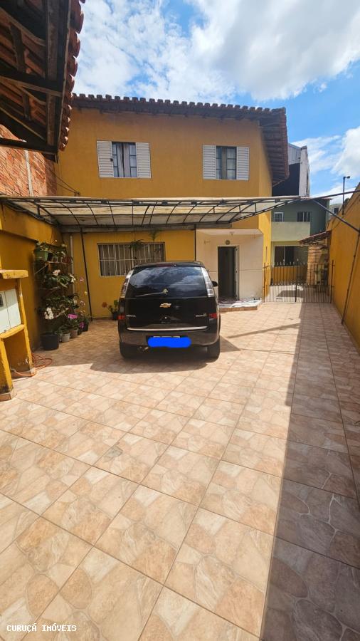 Sobrado à venda com 4 quartos, 210m² - Foto 1