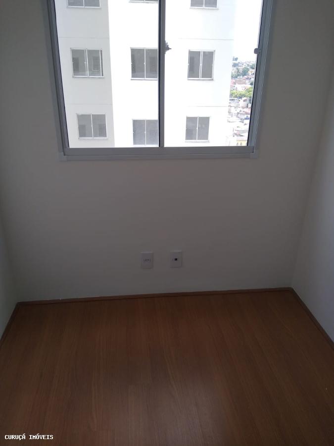 Apartamento para alugar com 2 quartos, 37m² - Foto 12