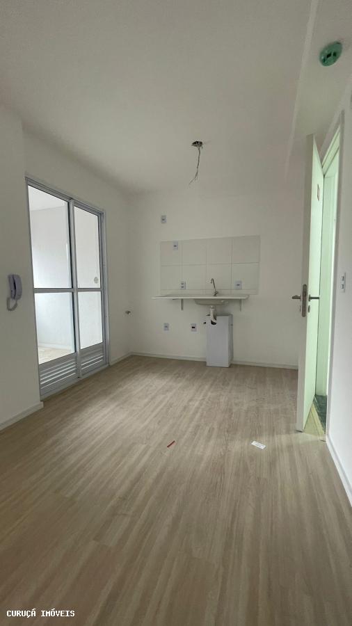 Apartamento à venda com 2 quartos, 35m² - Foto 4