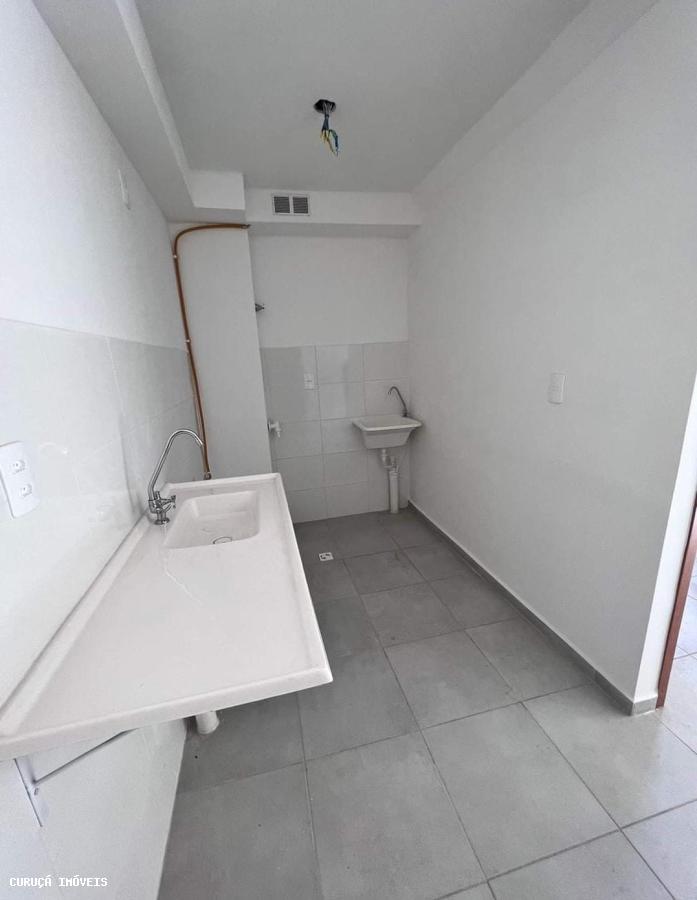 Apartamento para alugar com 2 quartos, 57m² - Foto 6