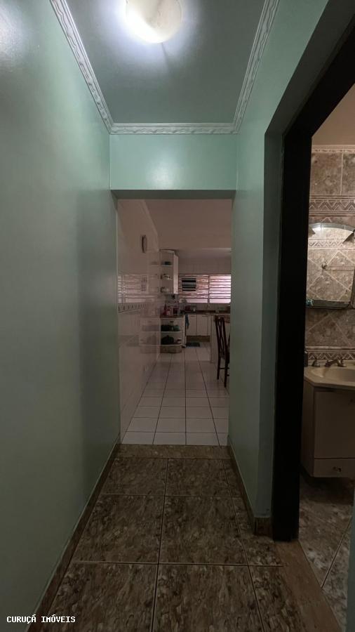 Sobrado à venda com 3 quartos, 200m² - Foto 4