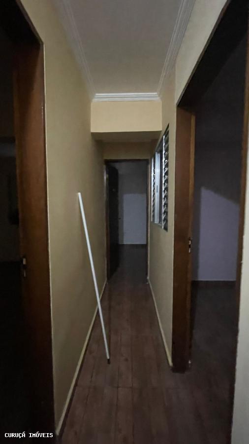 Sobrado à venda com 3 quartos, 200m² - Foto 25