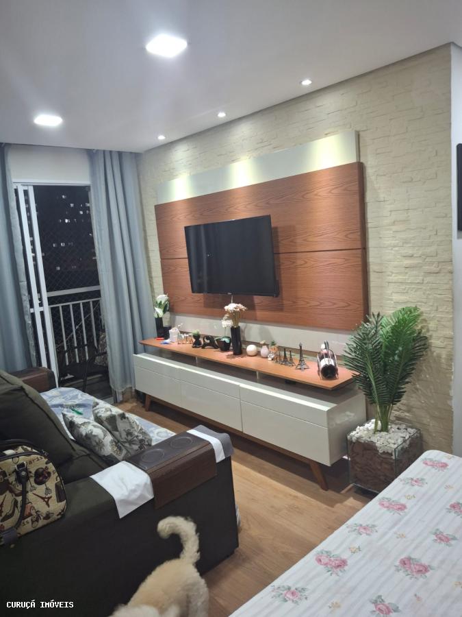 Apartamento para alugar com 2 quartos, 53m² - Foto 7