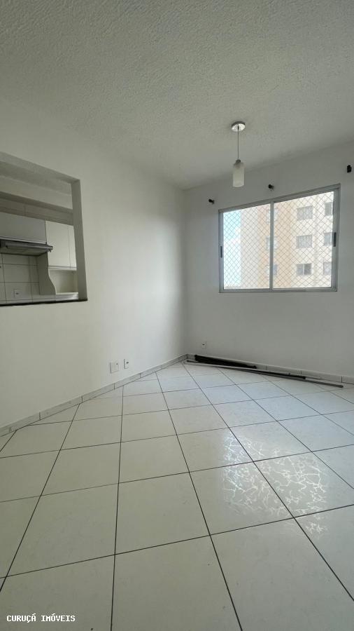 Apartamento para alugar com 2 quartos, 47m² - Foto 3