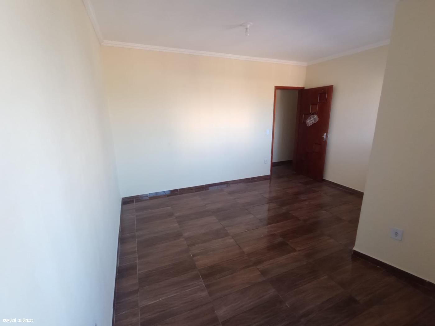 Sobrado para alugar com 2 quartos, 70m² - Foto 13