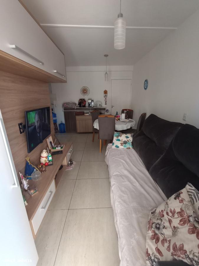 Apartamento à venda com 2 quartos, 51m² - Foto 3