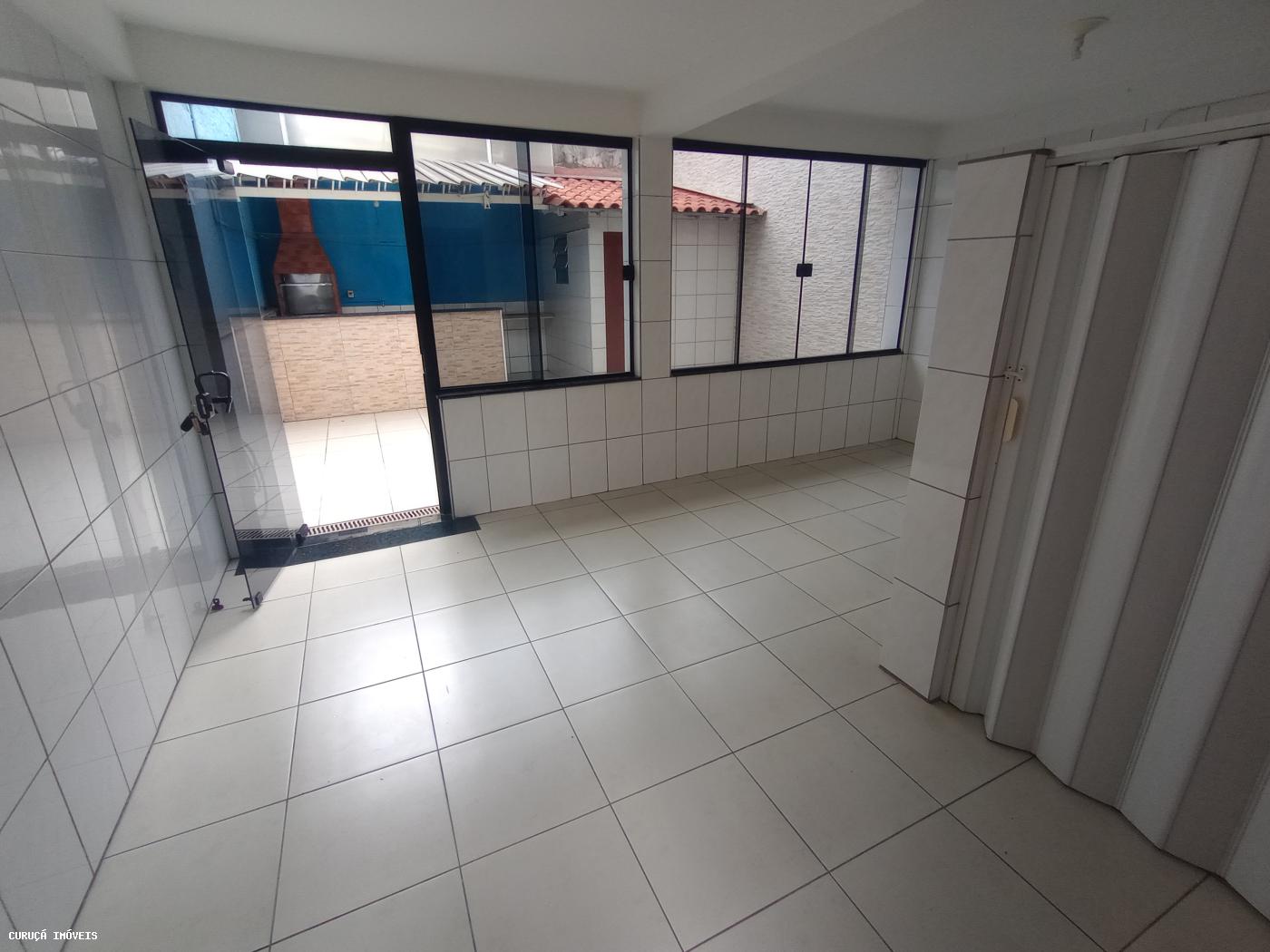 Sobrado para alugar com 3 quartos, 200m² - Foto 9