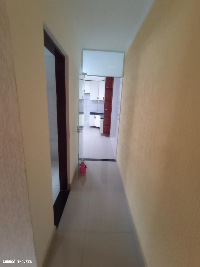 Sobrado para alugar com 3 quartos, 200m² - Foto 14