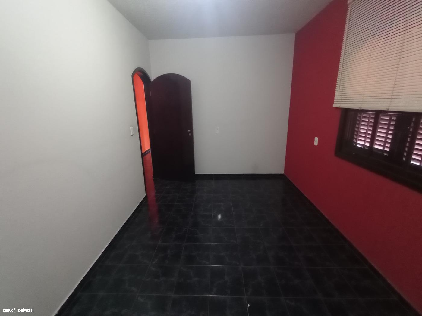 Sobrado para alugar com 3 quartos, 200m² - Foto 18