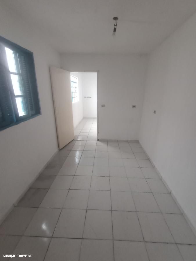 Casa para alugar com 1 quarto, 45m² - Foto 8