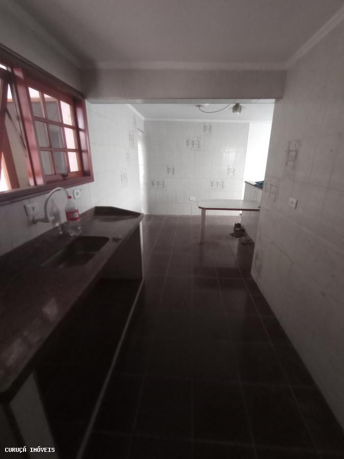 Sobrado à venda com 3 quartos, 216m² - Foto 11