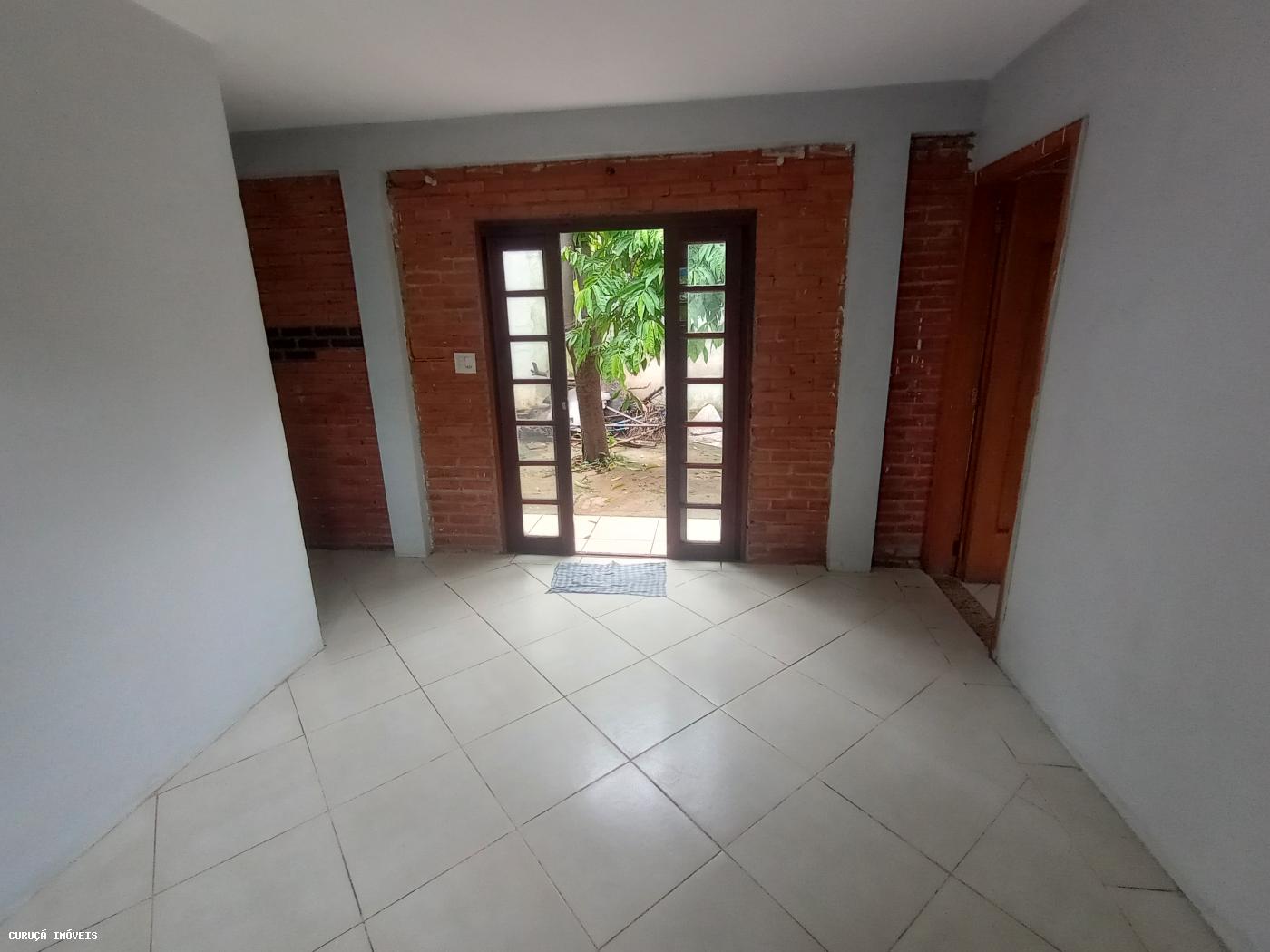 Casa para alugar com 2 quartos, 50m² - Foto 8